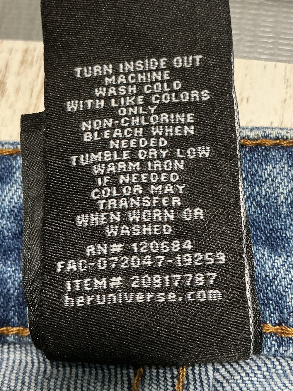 Her Universe My Neighbor Totoro Mom Jeans Hot Topic Ghibli Light Wash Denim 13 - Picture 15 of 16
